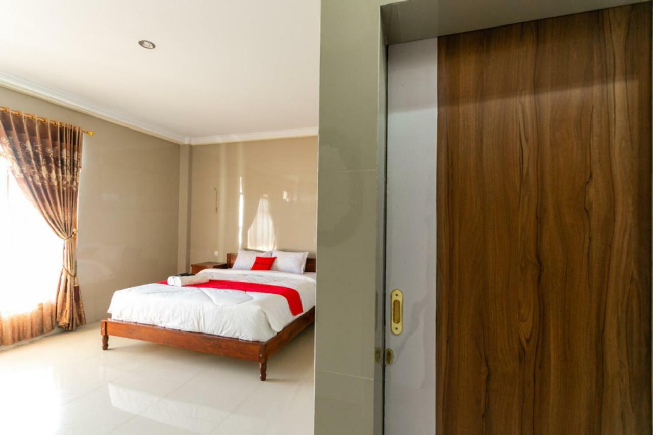 Reddoorz Near Parangtritis Beach Exterior photo