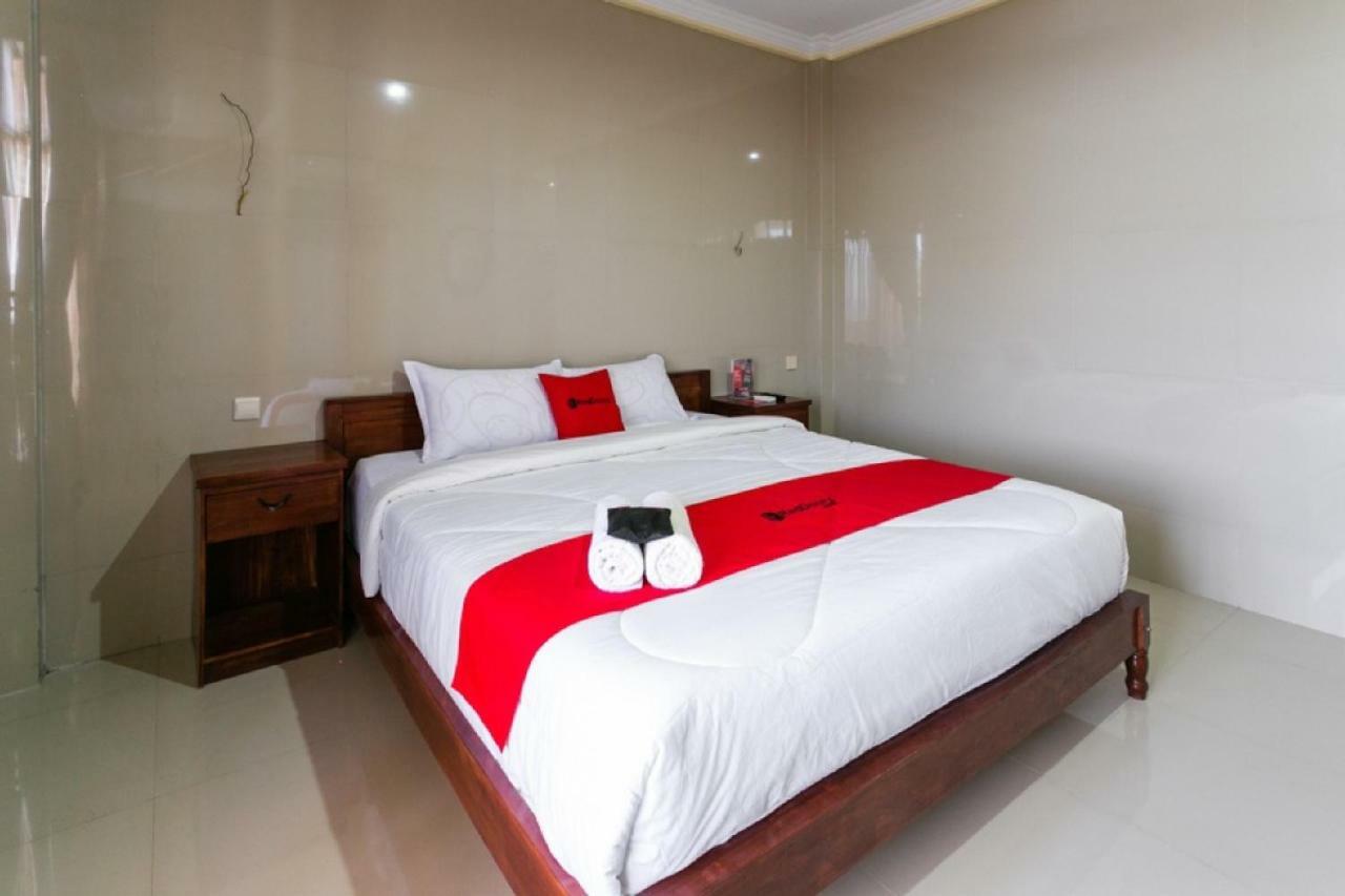 Reddoorz Near Parangtritis Beach Exterior photo