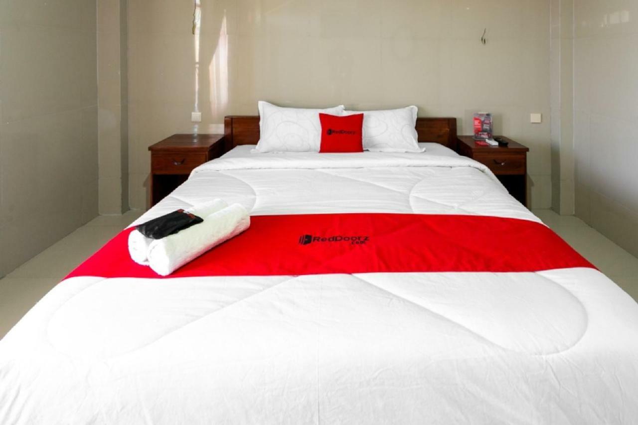 Reddoorz Near Parangtritis Beach Exterior photo
